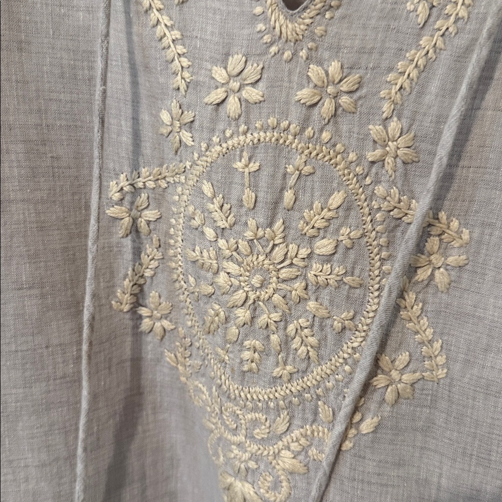 Roller Rabbit Light Gray Embroidered Dress - Picture 3 of 6